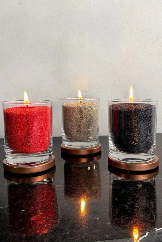 Bekvapė biri žvakė stikliniame inde | Raudona - 160g