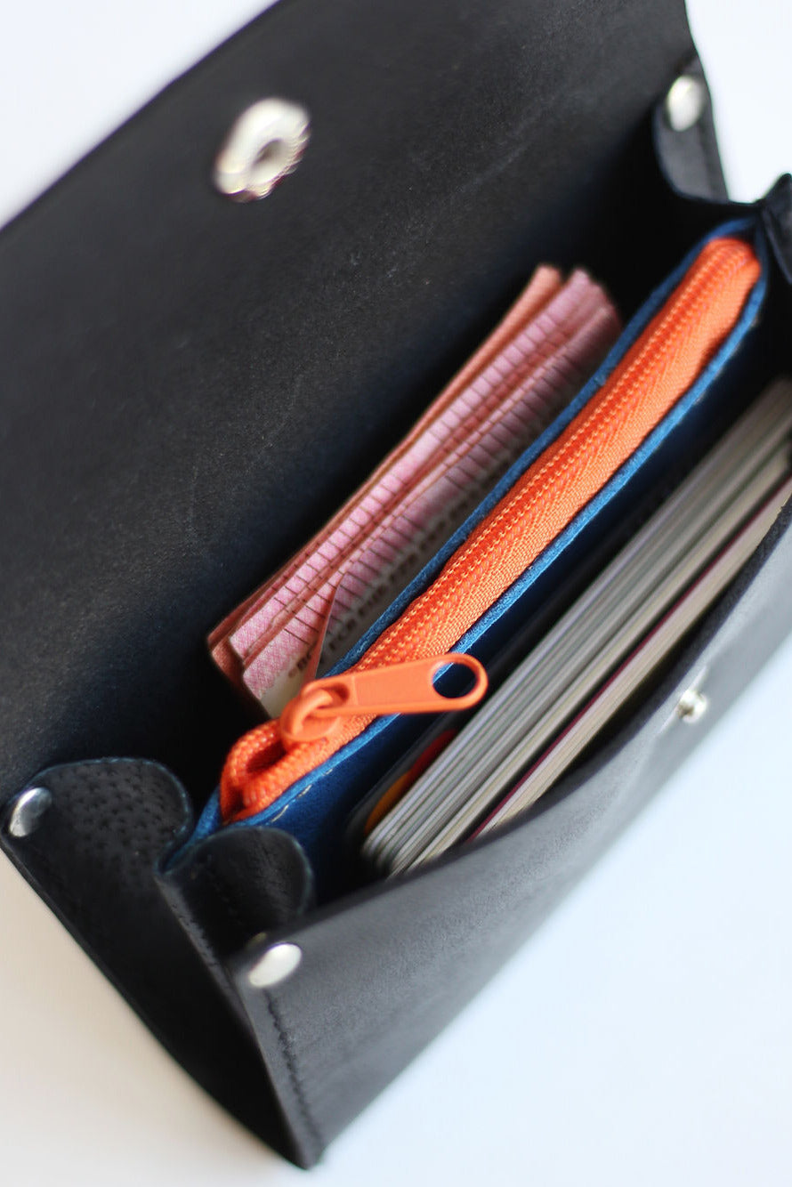 FRIDAY Wallet - Black