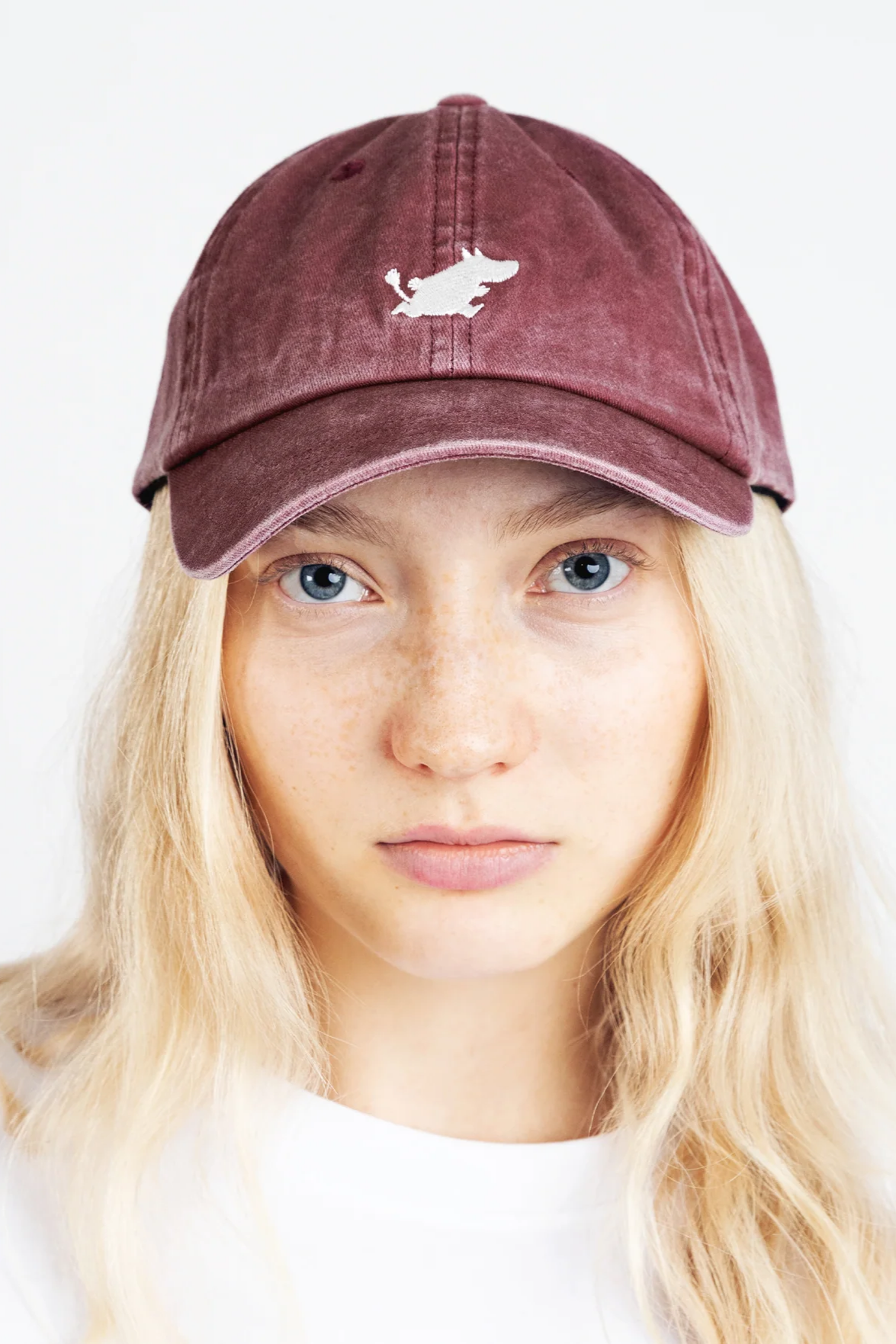 Skalbto džinsinio audinio unisex kepurė | Moomintroll Adult Cap