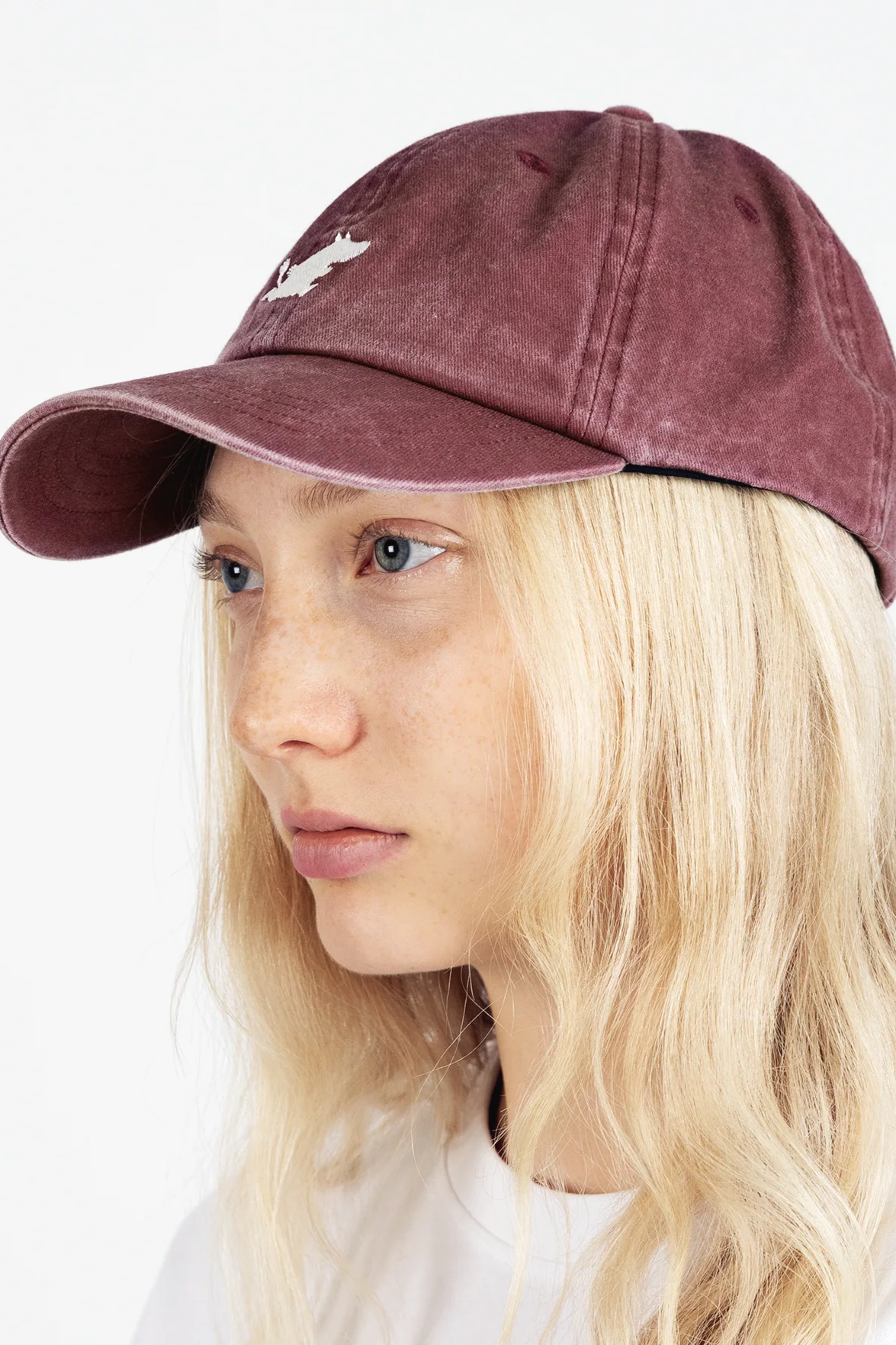 Skalbto džinsinio audinio unisex kepurė | Moomintroll Adult Cap