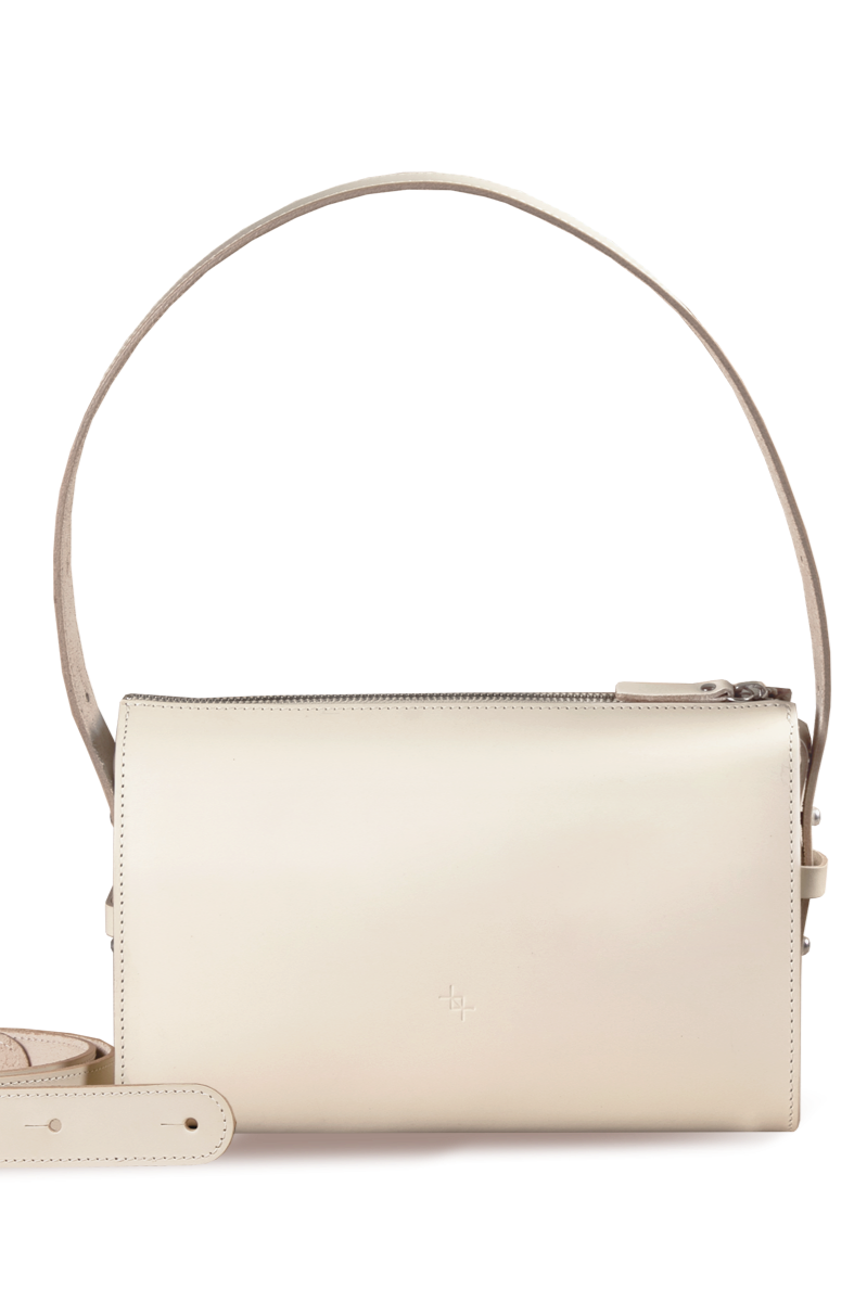 Rankinė | Model Sling