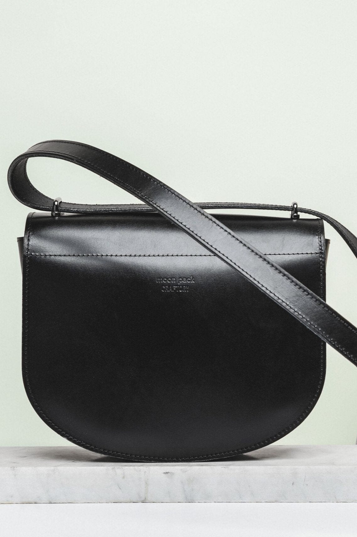 Rankinė | Moon Pack