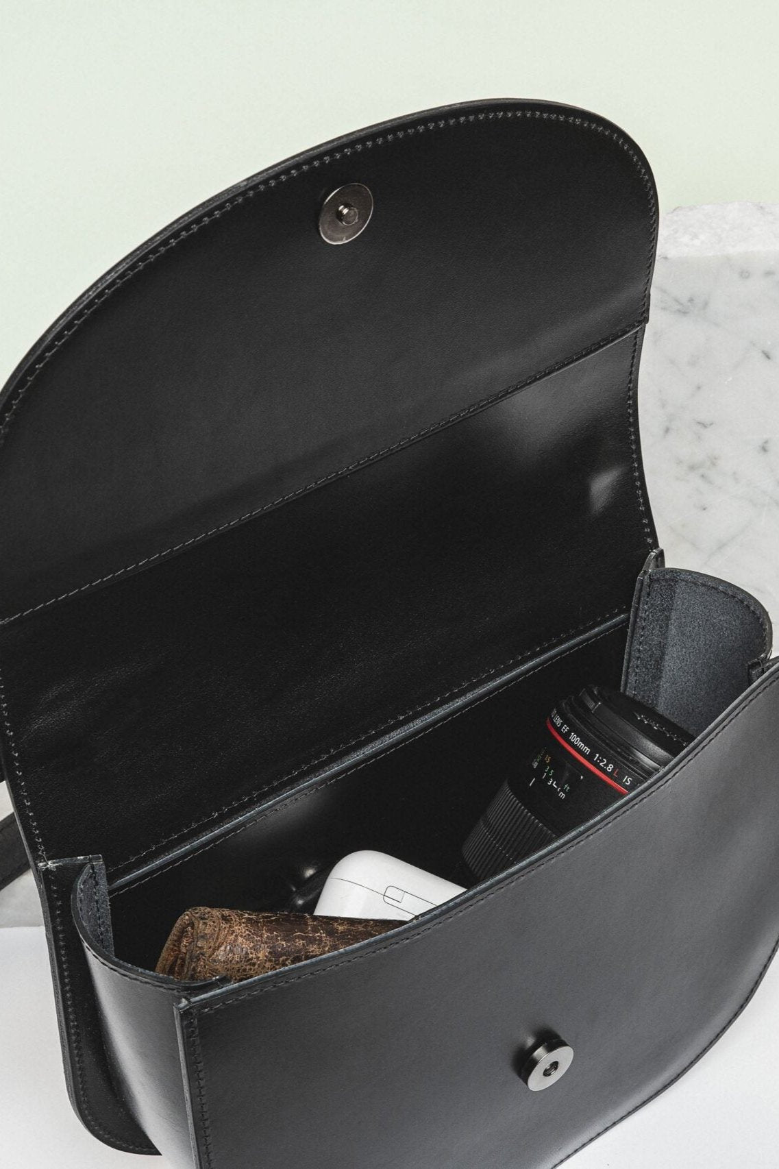 Rankinė | Moon Pack