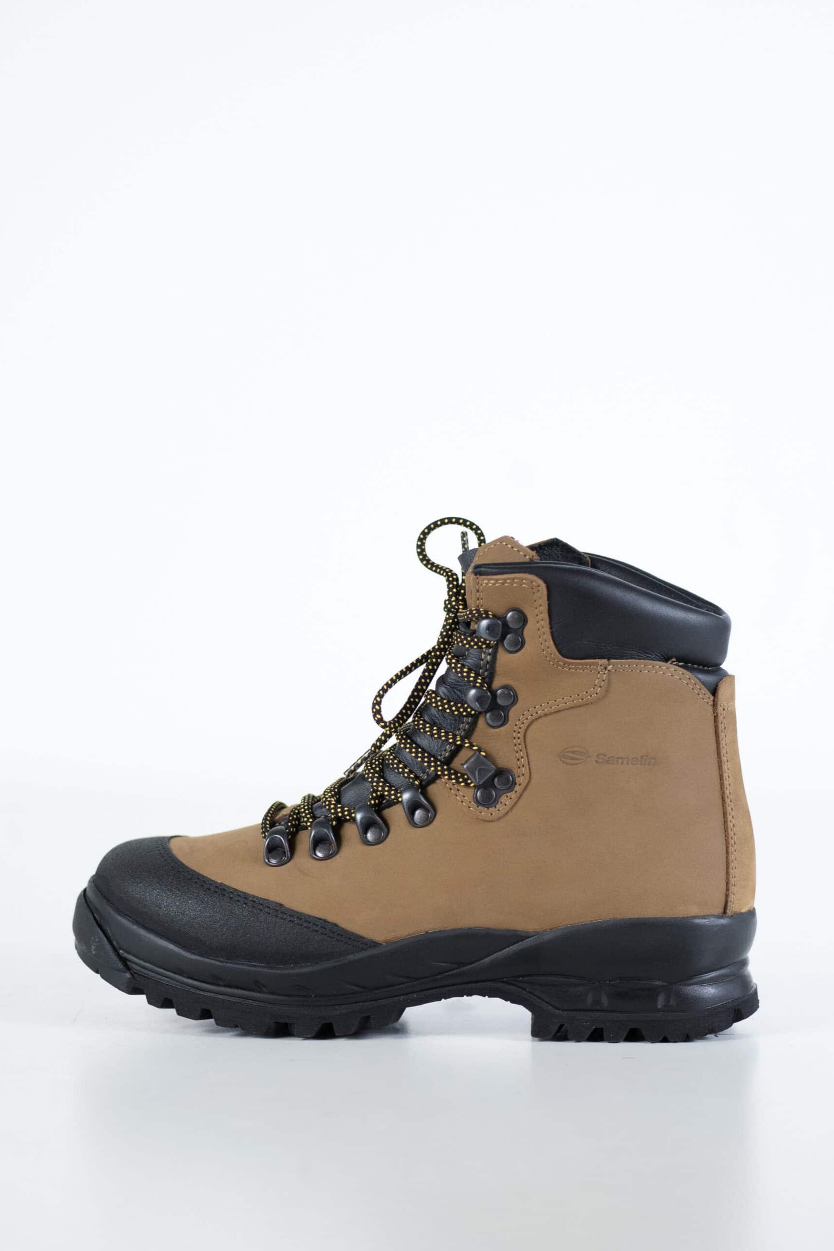 553P Tundra Hiking Boots