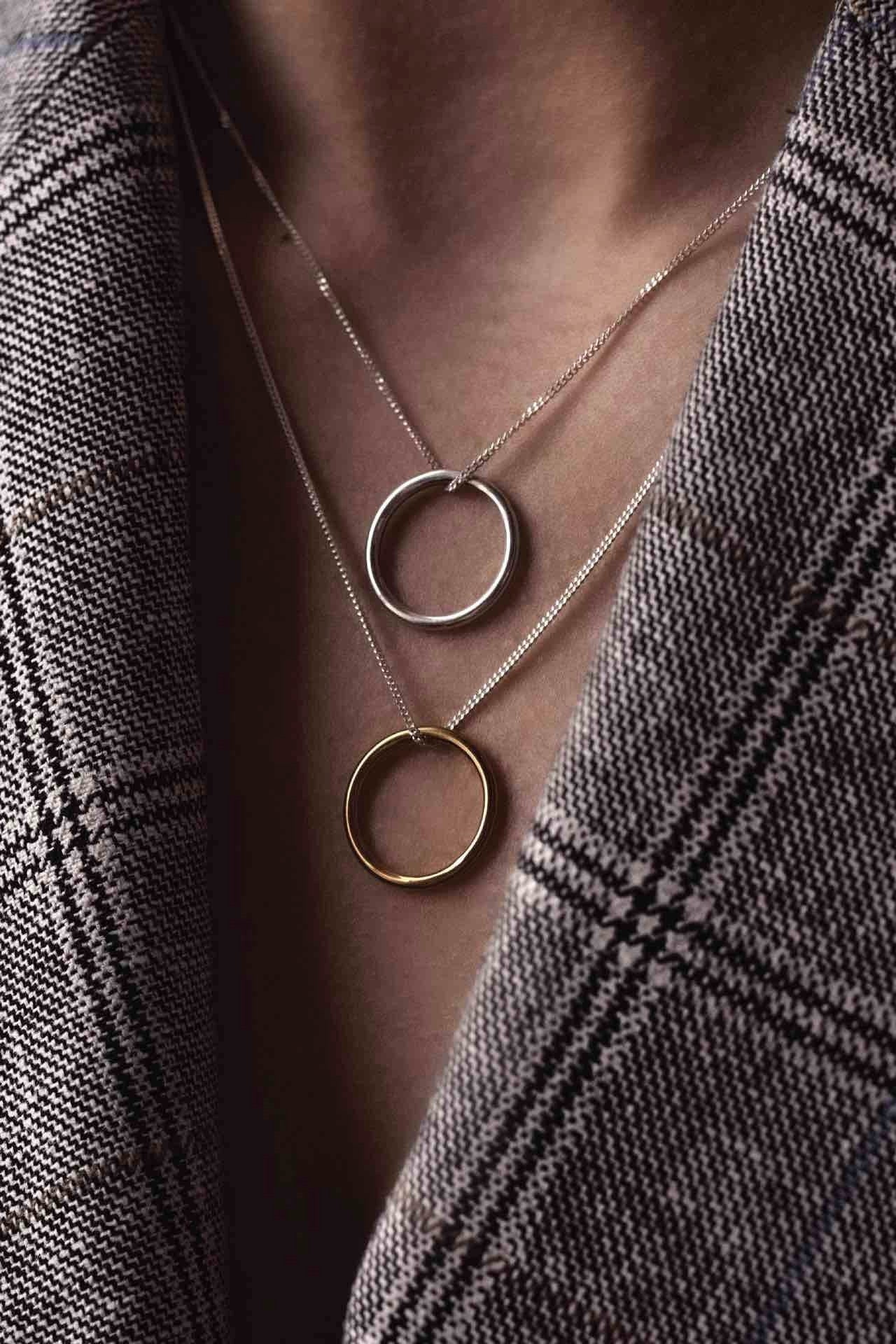 Circle Necklace Silver