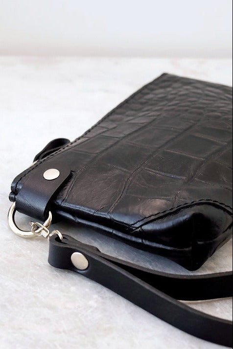 POUCH Wallet with Wrist Strap - Black Alligator