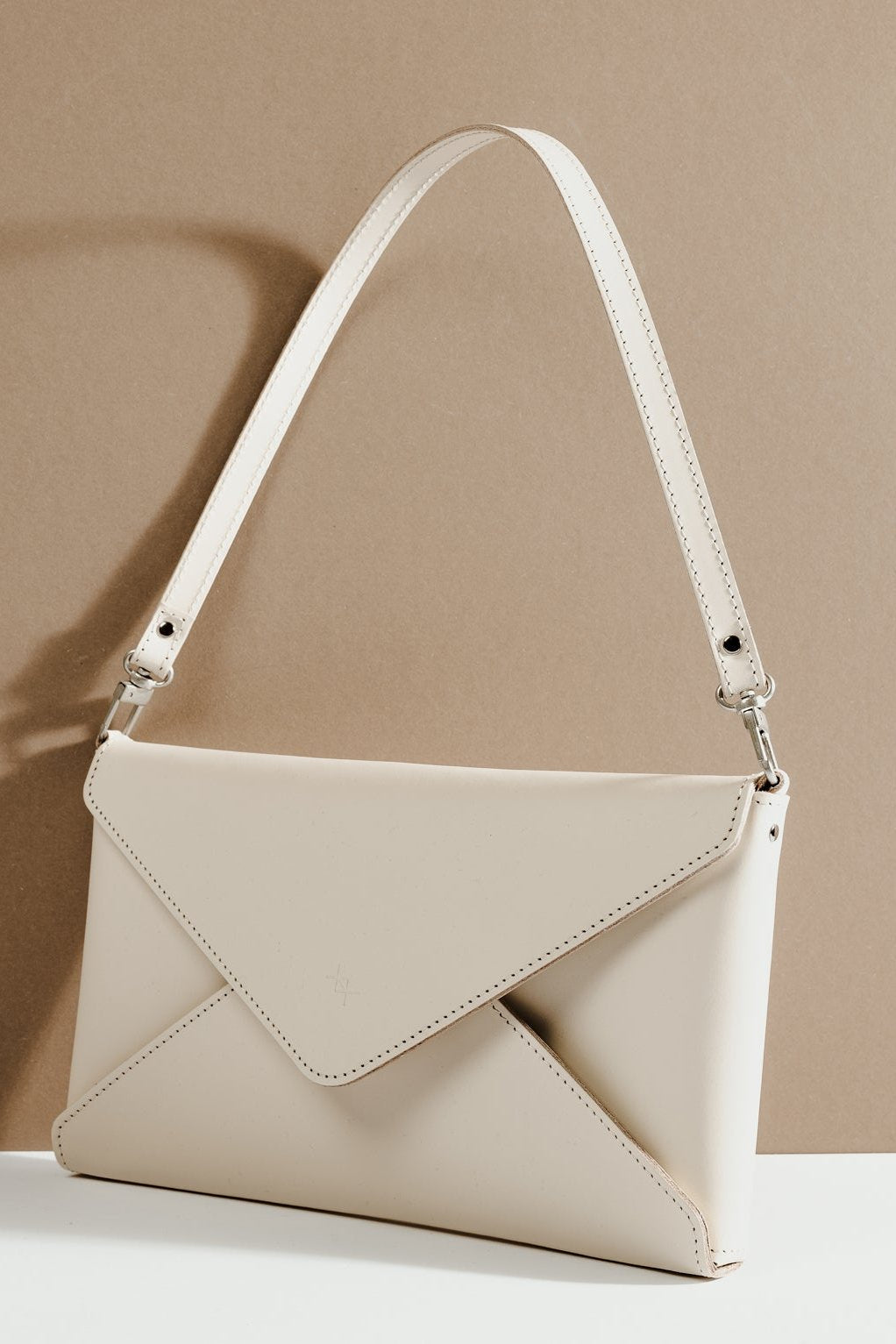 Rankinė | Great Model Clutch