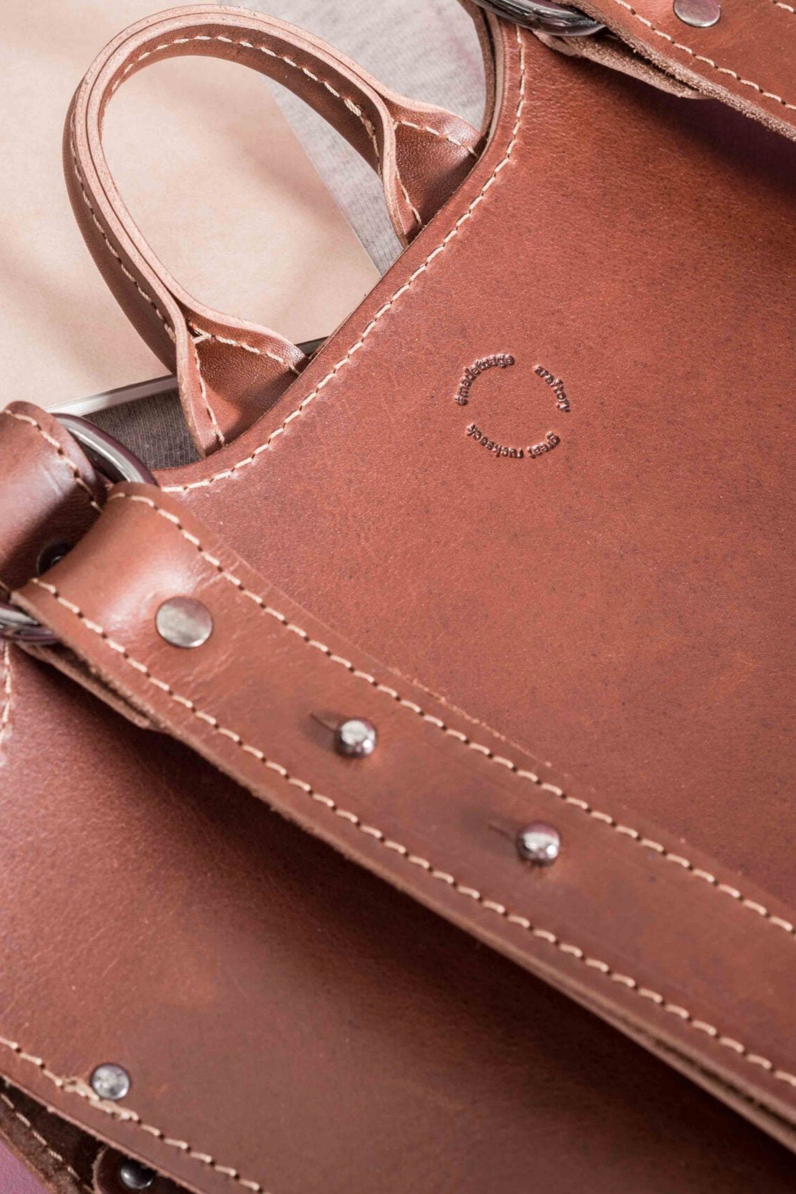Puiki didelė kuprinė | Cognac