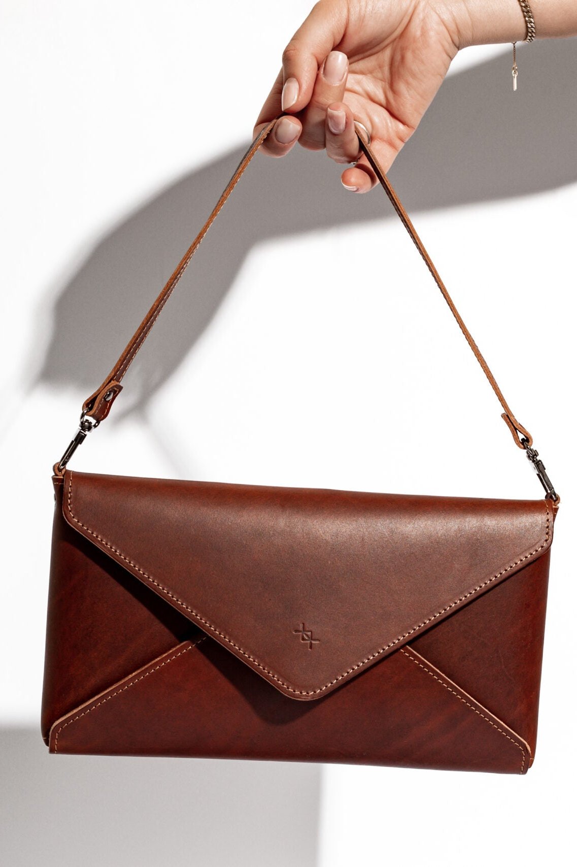 Rankinė | Great Model Clutch