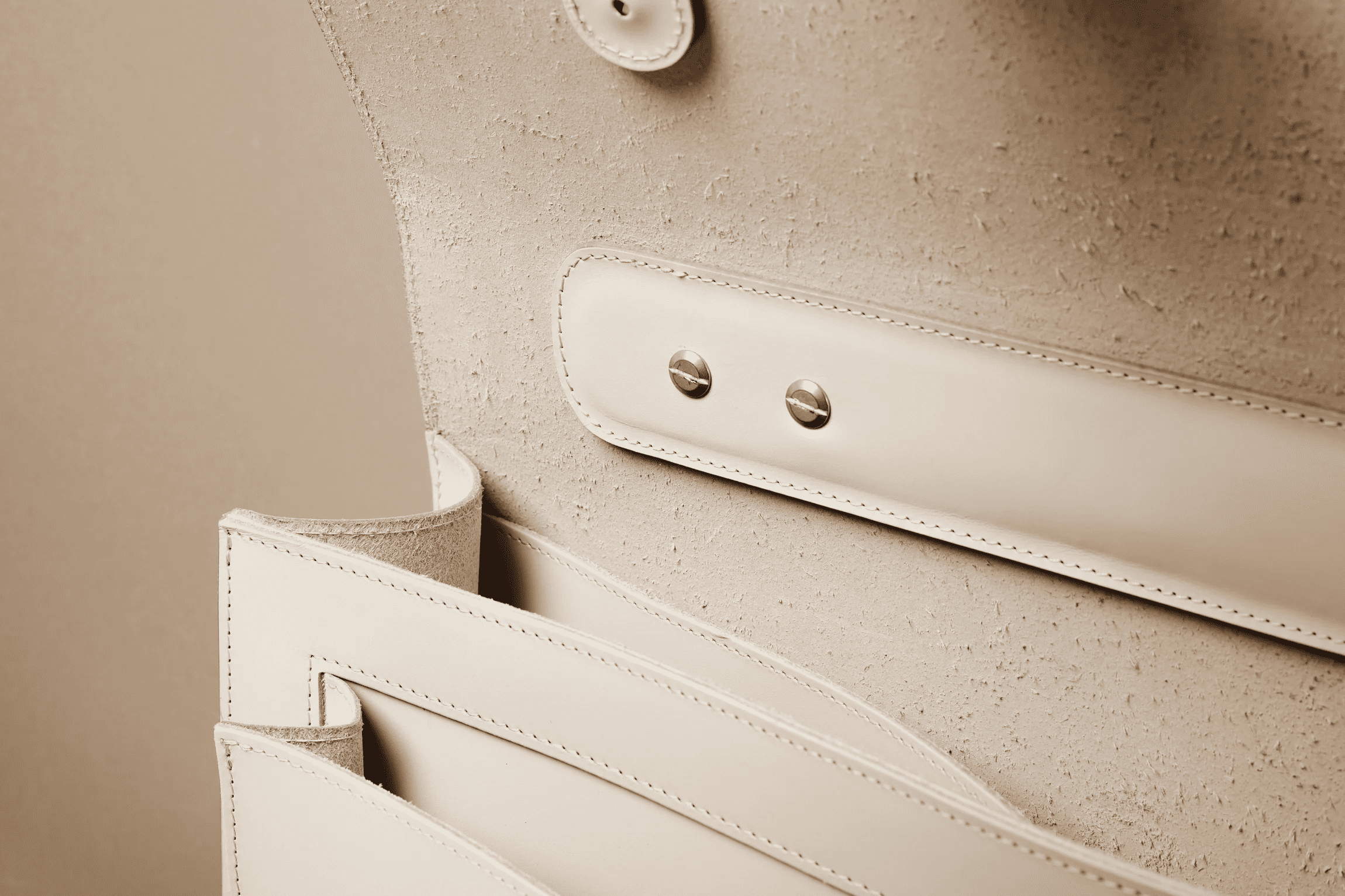 Pernelyg senamadiškas portfelis | Great Sack