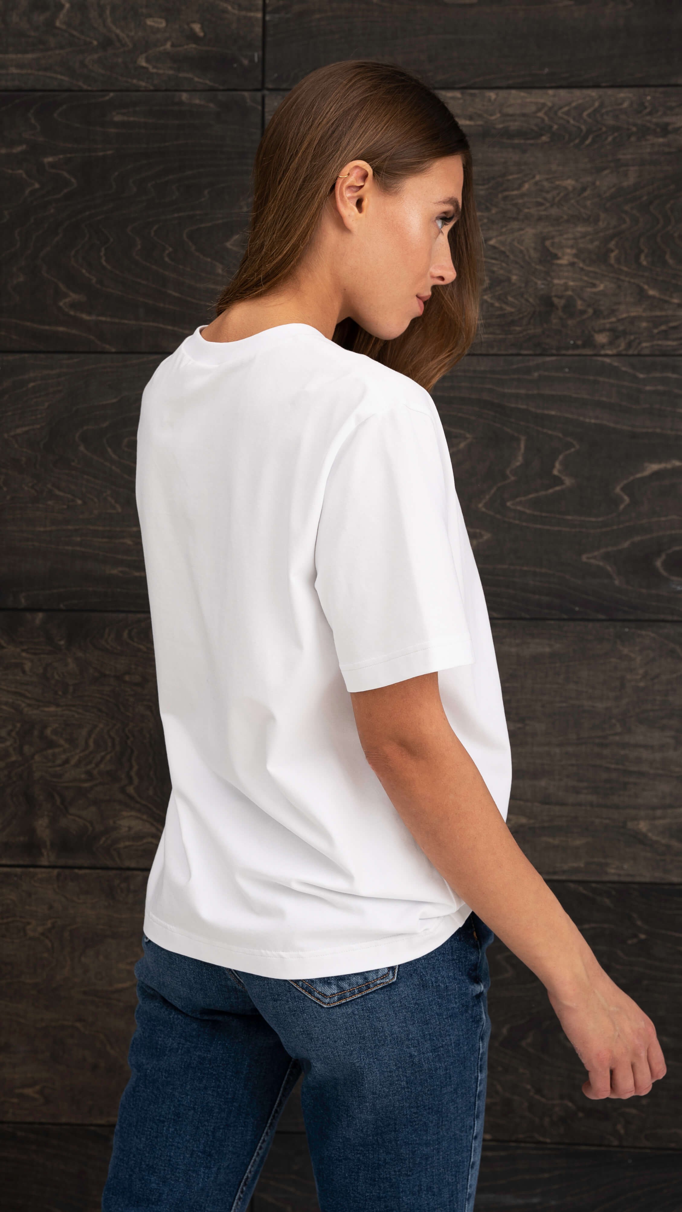 Oversized moteriški marškinėliai CMF203