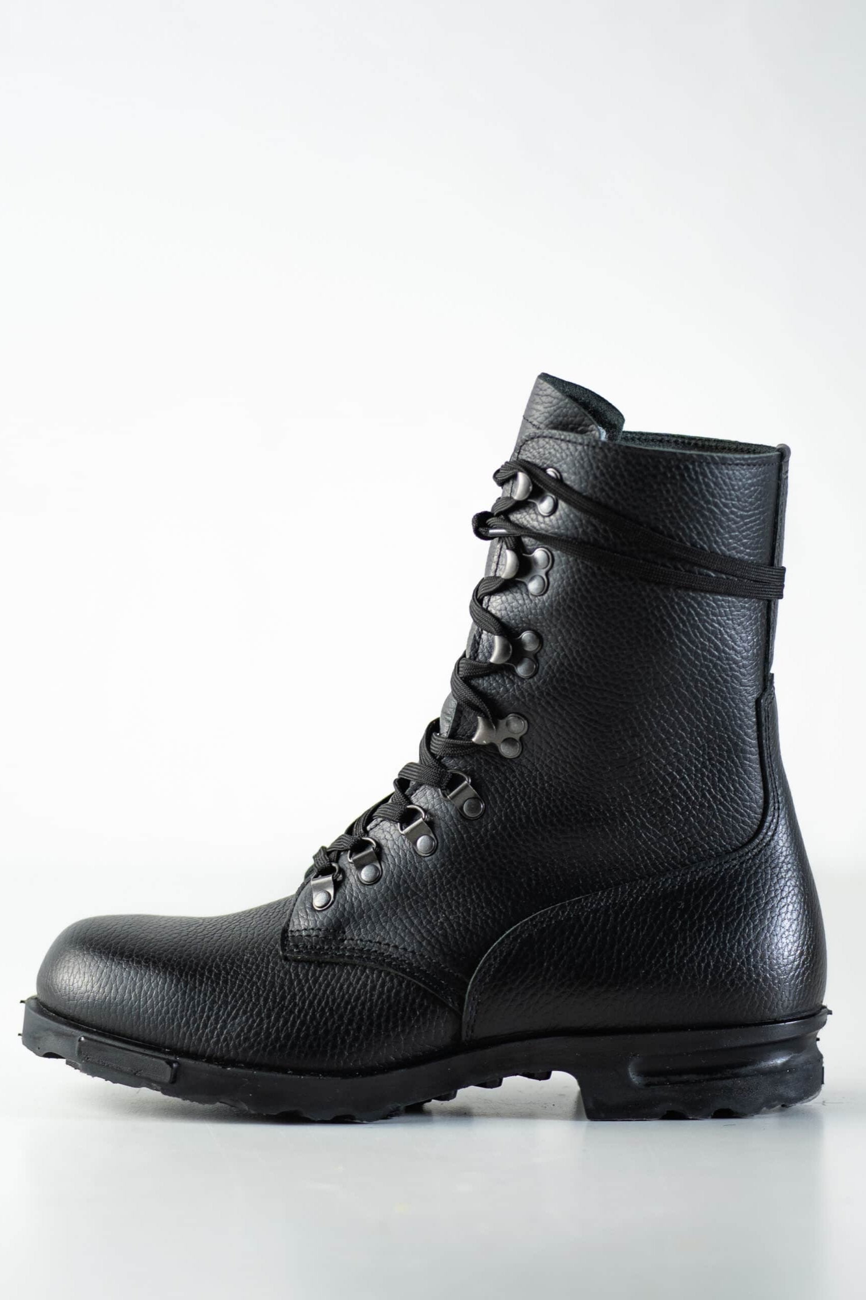 M77 aka Norwegian Combat Boots