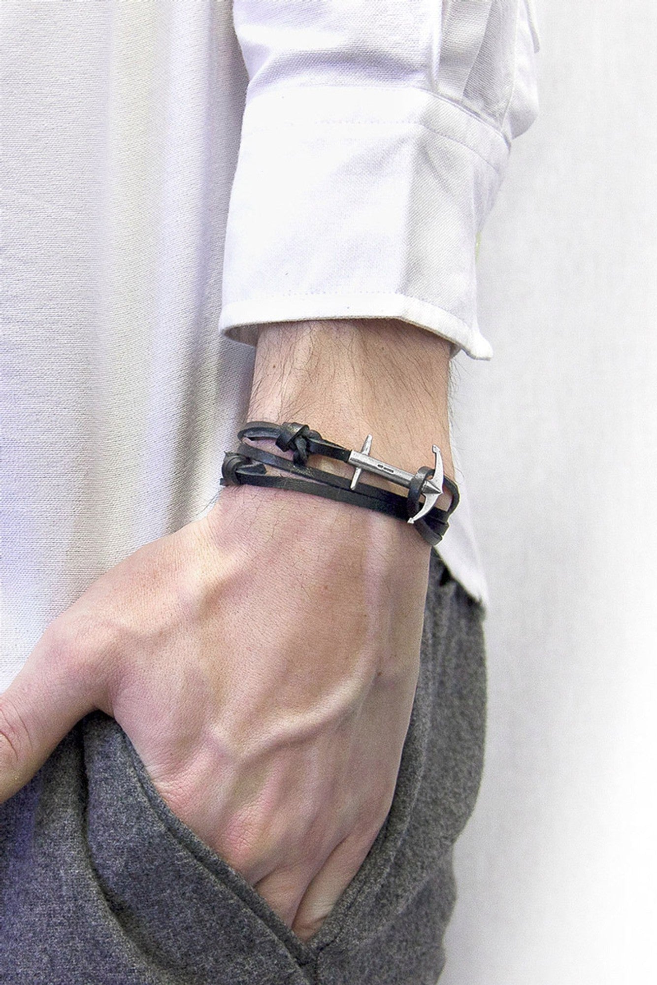 Admiral Anchor Silver and Flat Leather Bracelet - Coal Black