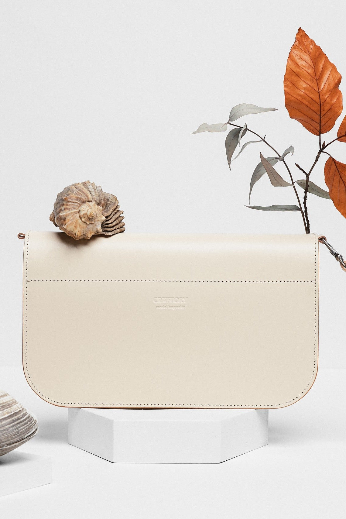 Leather Handbag Model Baguette with Two Straps - Cookie