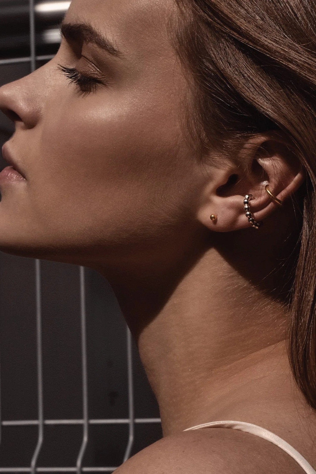 Line Ear Cuff - Gold