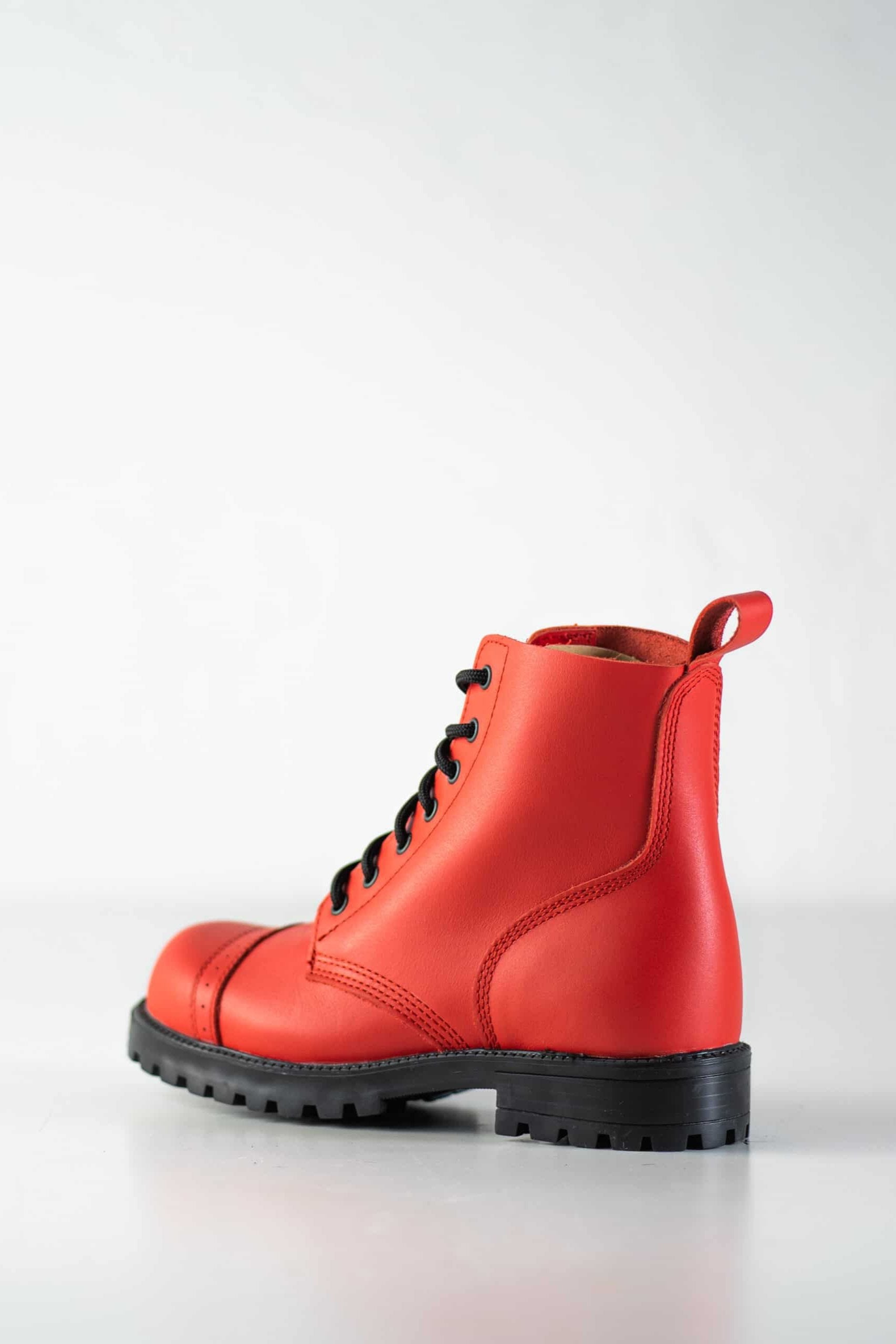 517 aka Aviator Boots - Red