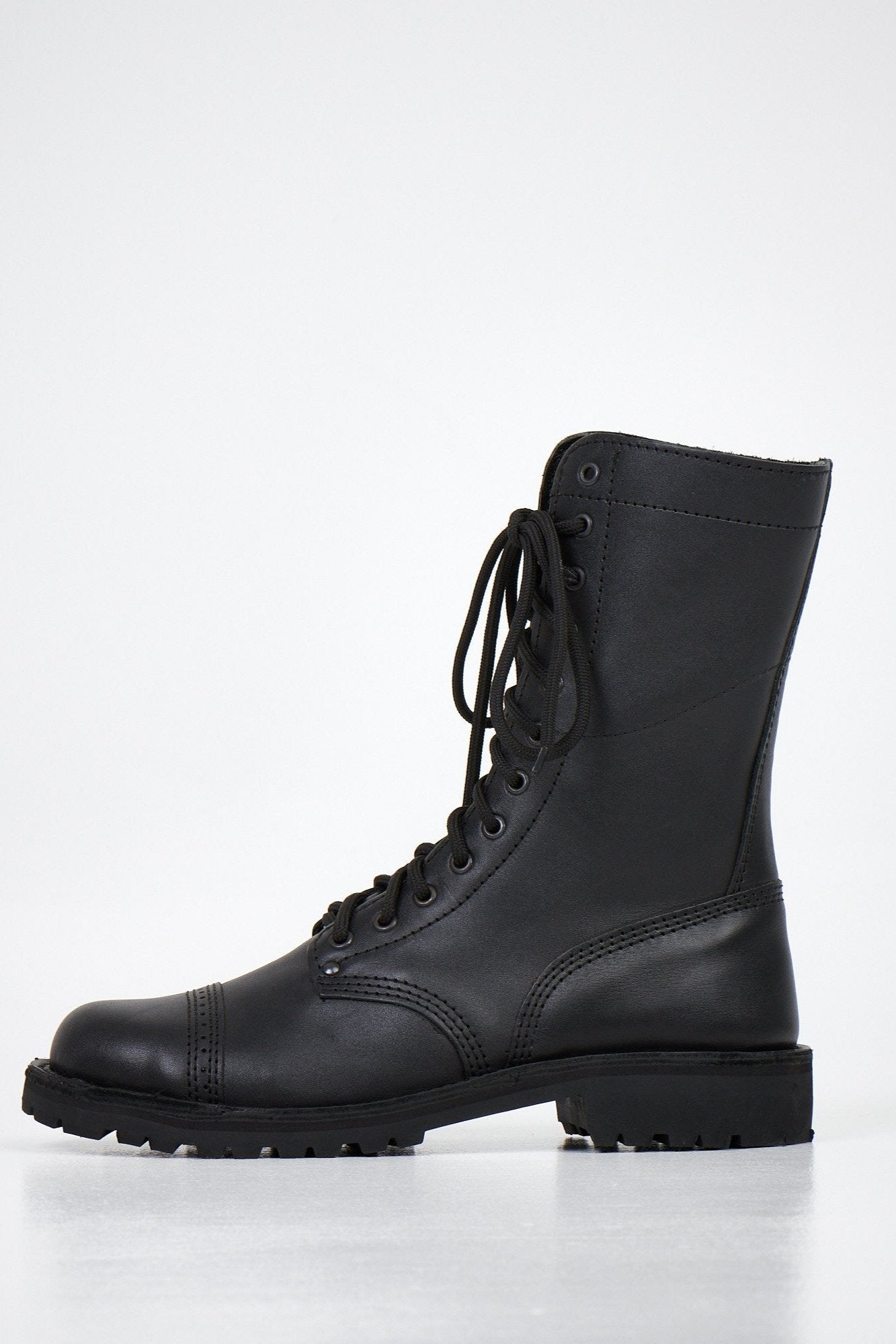 AIPI 2.2 Handmade Leather Boots